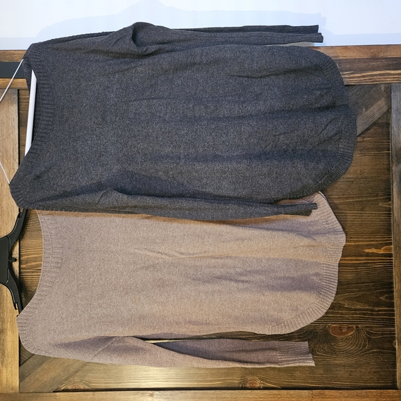 Gray and Tan Sweater Set - Picture 1 of 3